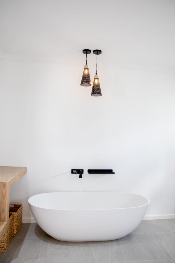 Dubai Freestanding Bath Pearl White 1640x830x470 (No Overflow)