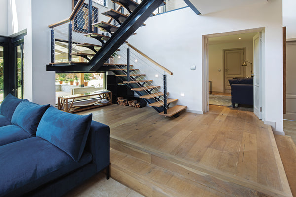 FINOak - 190mm 15/4X190X1900 Rustic Unfinished2,888Sqm / Box