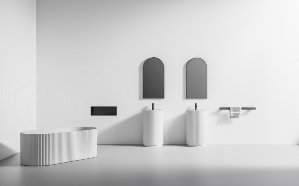 Arc Large Mirror Black 1200x600x30mm