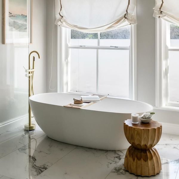Taylor Freedstanding Bath