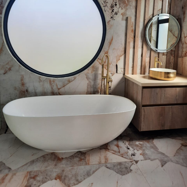 Chloe Freestanding Bath