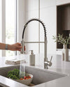 Blutide pull-out spring kitchen sink mixer rinsing vegetables