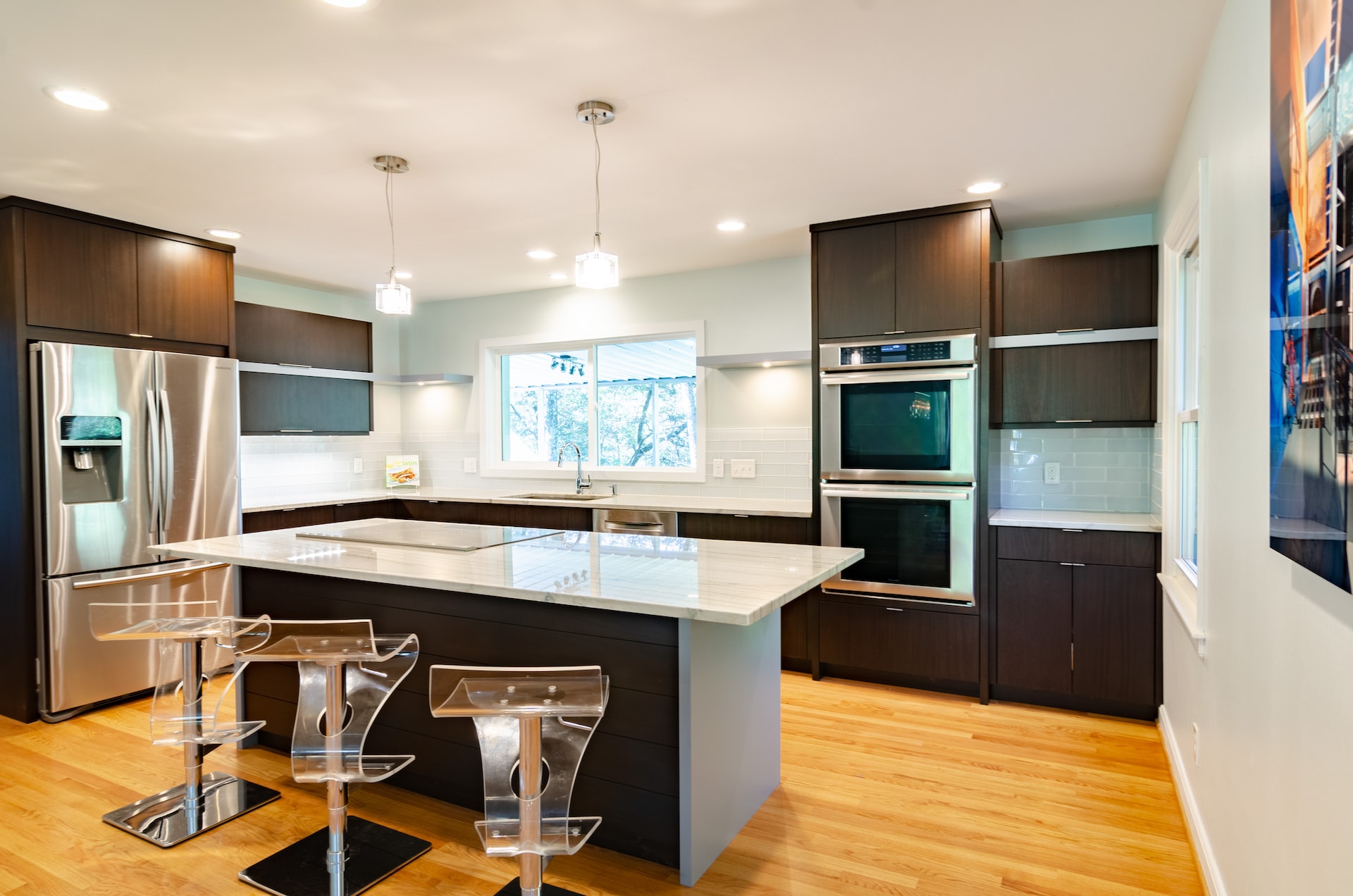 A stylish kitchen with modern features, including the latest appliances and tech